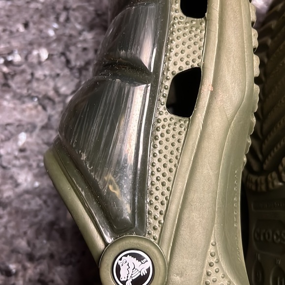 Crocs Classic Neo Puff Clogs in Army Green - Picture 9 of 13